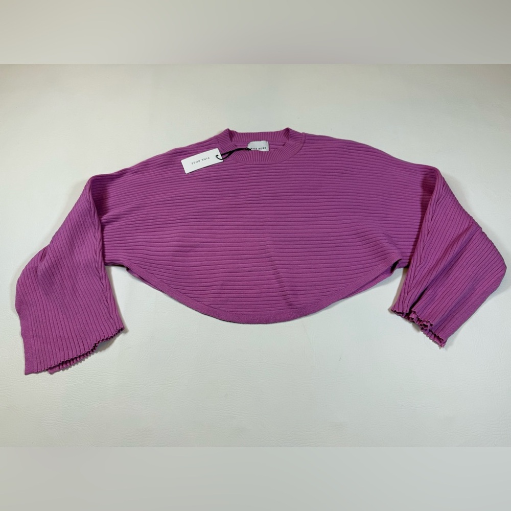 NWT Pink Rose cropped ribbed medium sweater split sleeves (bin i)
